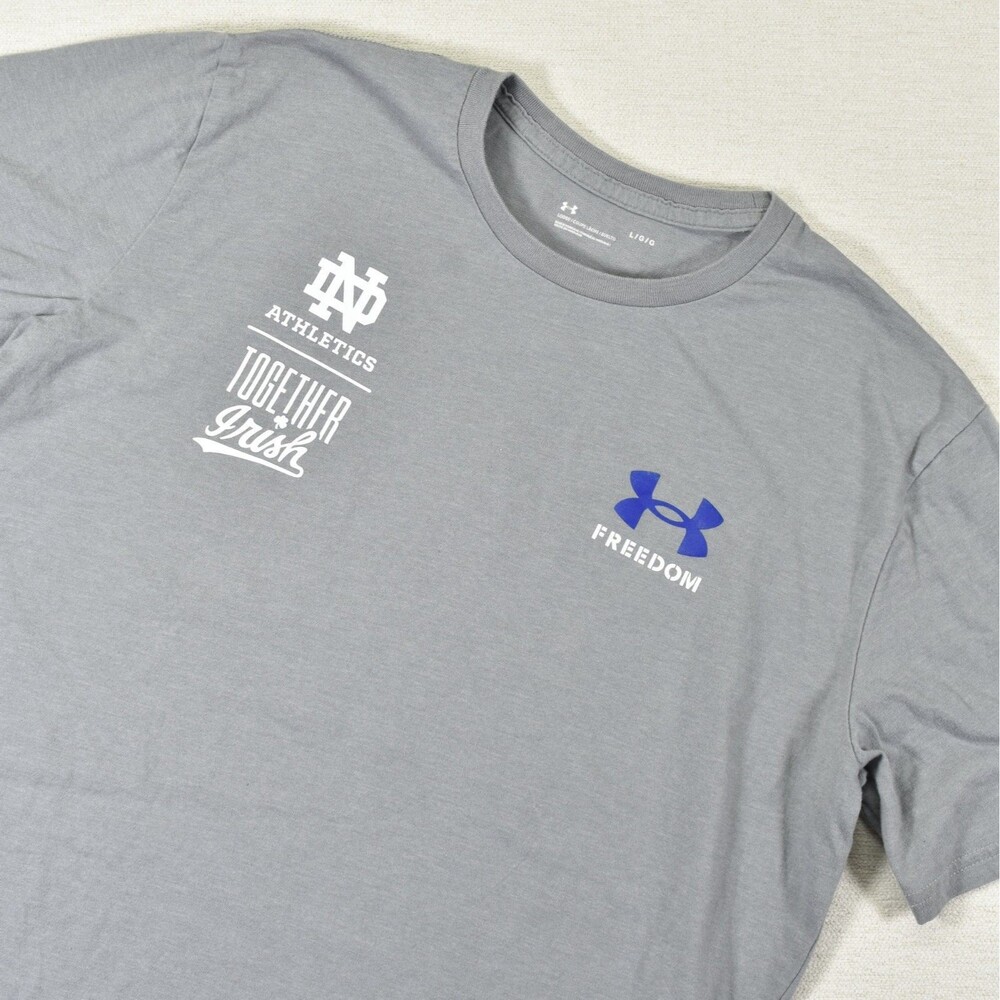 Under Armour Freedom Notre Dame Athletics Mens Short Sleeve Shirt Gray Large L